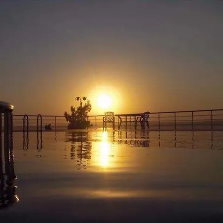 Sea, Sun And Peace At Didim-akbuk Daire